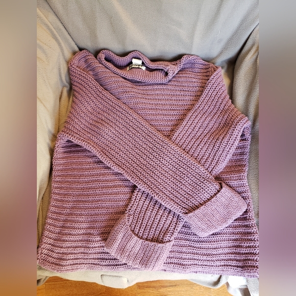 Vintage Two-One-Two Studio New York Sweater Y2K Style - Picture 5 of 9